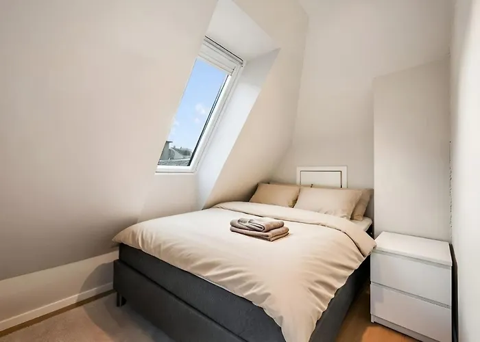 Renovated In Area * Μπέργκεν