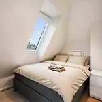 Renovated In Area * برغن