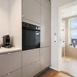 Renovated In Area شقة برغن