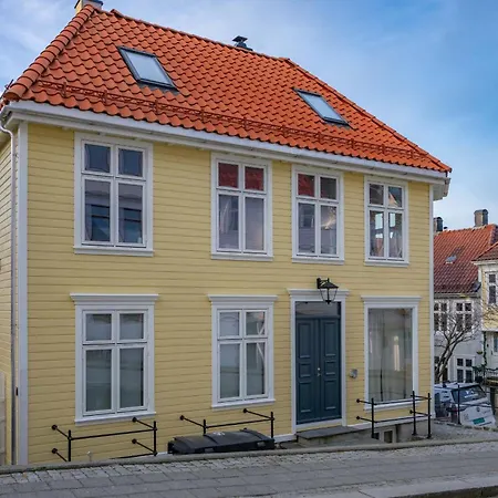 Leilighet Renovated In Area *